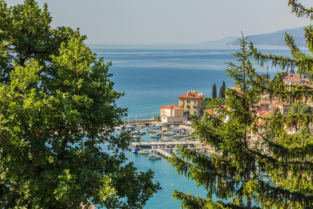 Apartments Green Garden Opatija Ruang foto