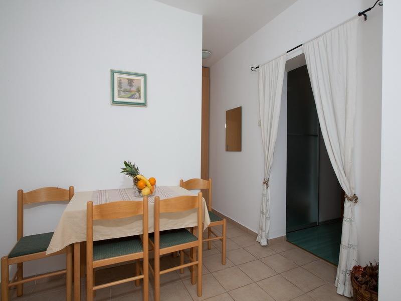 Apartments Green Garden Opatija Ruang foto