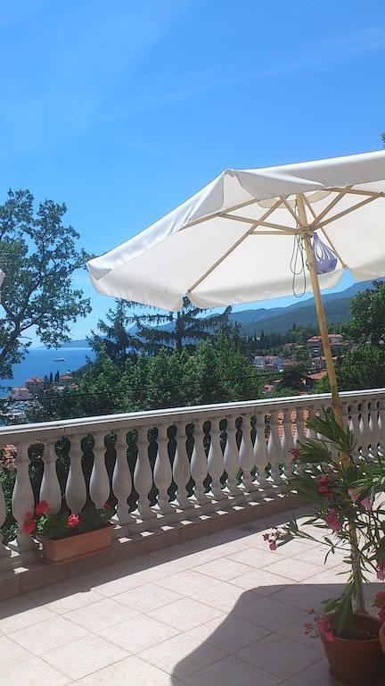 Apartments Green Garden Opatija Ruang foto